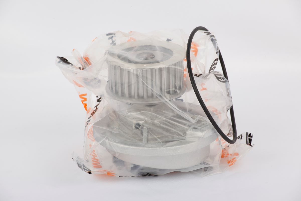 BOMBA DE AGUA OPTRA 1 8 TAPA NEGRA NUBIRA LEGON