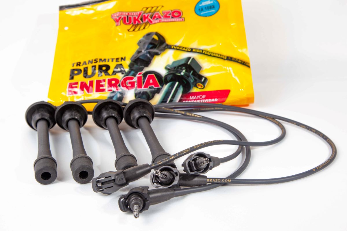 CABLES BUJIA SET TO MERU 4C M2.7 05-08