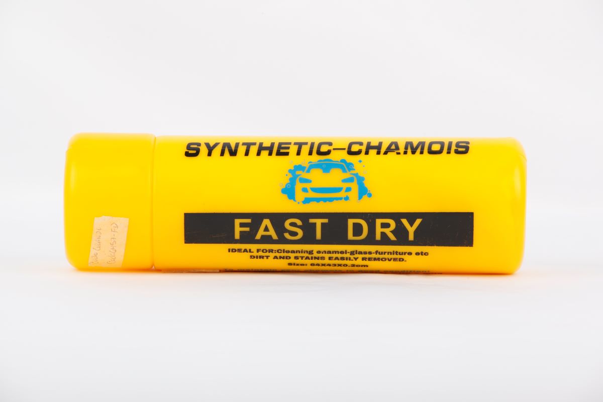 CUERO KANEBO GRANDE AMARILLO FAST COD. 6457-FD